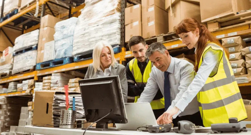 System WMS w e-commerce i B2B: te same funkcje, inne priorytety operacyjne